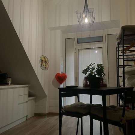 La Casa Degli Innamorati Bari Bagian luar foto