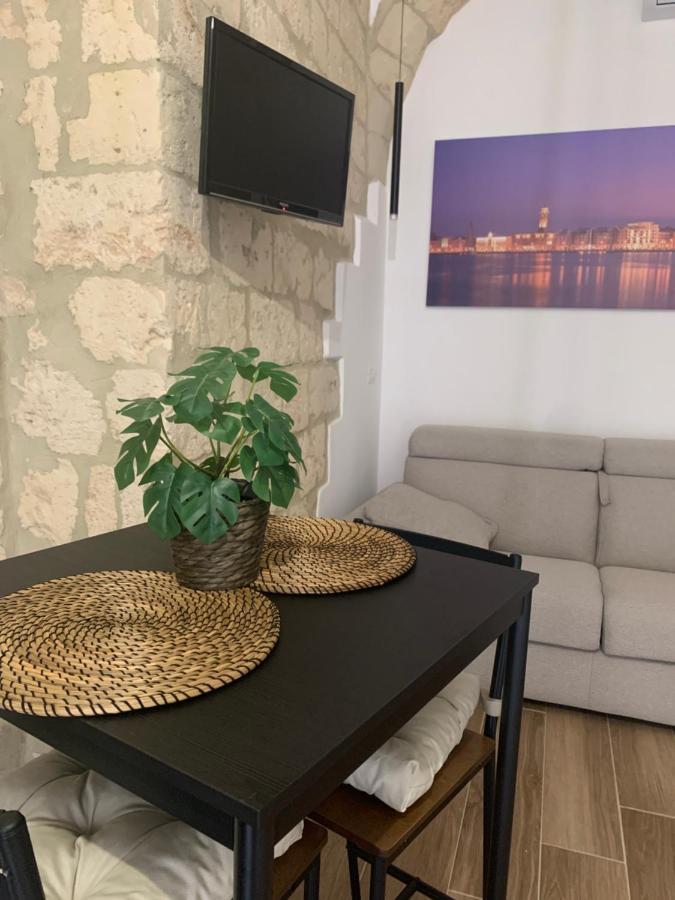 La Casa Degli Innamorati Bari Bagian luar foto